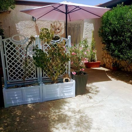Hotel Casa Degli Oleandri Alcamo Exterior foto